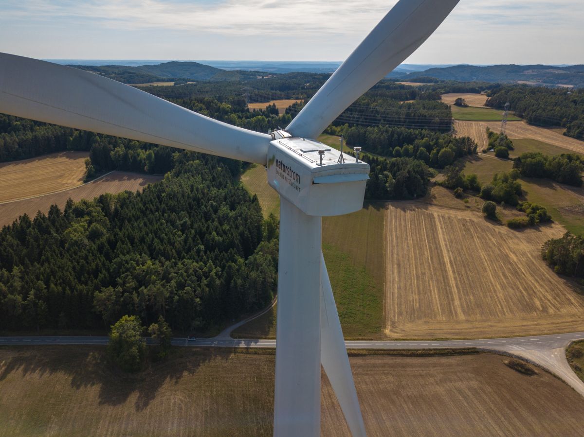 GE General Electric GE 2.5 - 120 - 2,50 MW - Wind turbine