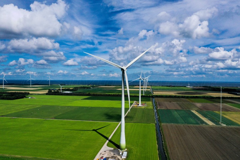 Enercon GmbH / E-138 EP3 / 3.5MW wind turbine generator ...